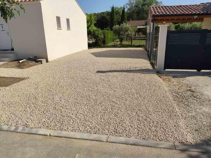 Aménagement de chemin d'accès Orange